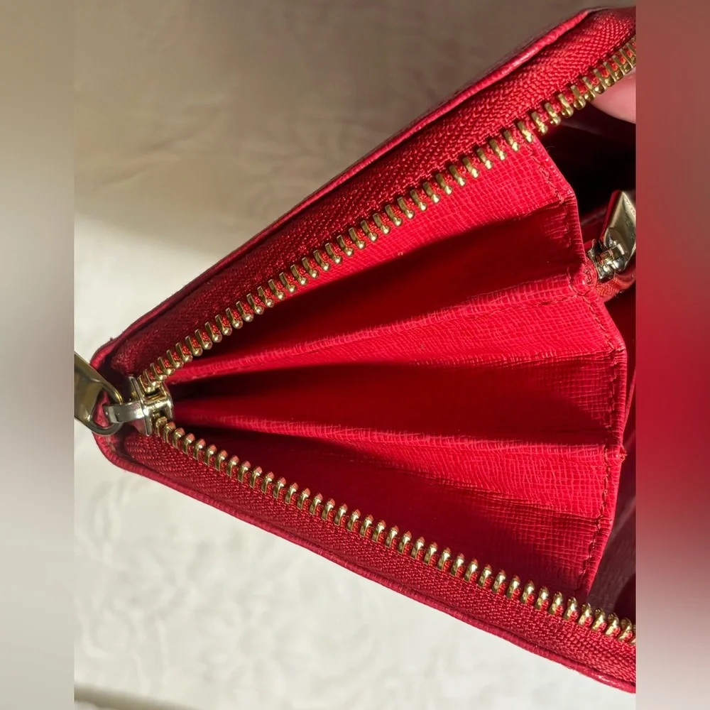 Furla Red Zip-Around Leather Wallet with Gold Logo - Picture 9 of 11